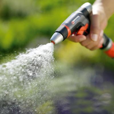 terraXchange's tweet photo. Acqua sì, acqua no, acqua come? http://t.co/Vc2A8rLMUM http://t.co/bnrowexDdE