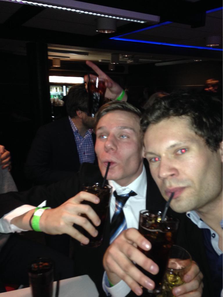 StoreHyllerFC's tweet photo. En stund siden siste aktivitet, men når vår egen @flatgrd er klar for Levanger og OBOS-ligaen må det gratuleres! http://t.co/xtuu7Zrage