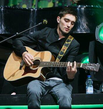 Happy 27th Birthday Tom Parker!!  