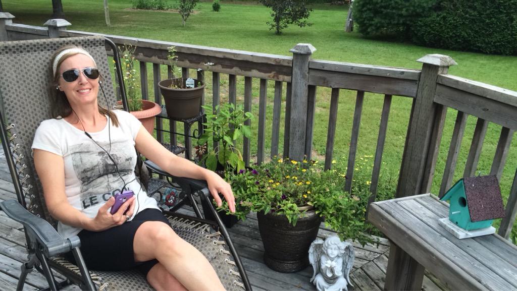 Kelissa21's tweet photo. My mom really wants to win!!! 😁 @cbcradio @serenaryder @FundyNP #whereilisten #quietestconcert http://t.co/fuLC7CnwyW