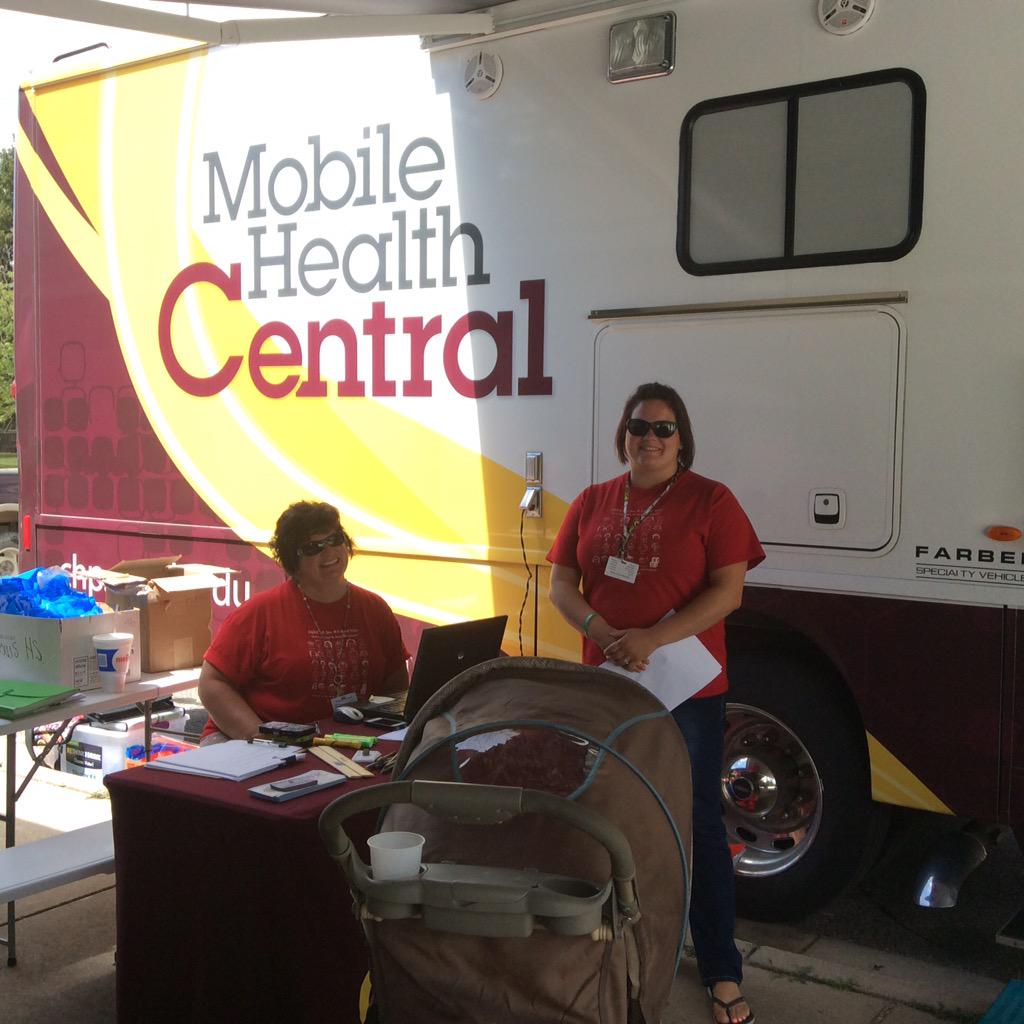 EightCapMI's tweet photo. Look who came to the Isabella County Head Start Picnic! http://t.co/giMULfmiWh