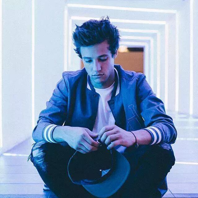 phasesmop's tweet image. Needed to be the perfect man: Being Cameron Dallas. #APositiveMessage #camerondallas