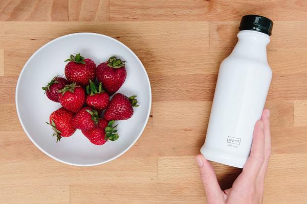 Drinkable meals with audience appeal: Soylent's scene is people csmonitor.com/Technology/201… via <a href="/GrahamStarr/">graham starr</a>