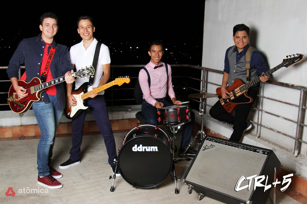 C5_oficial's tweet image. Fivers, les presentamos el logo oficial de Control 5, y la sesión de fotos. Esperemos les gusten. #Control5