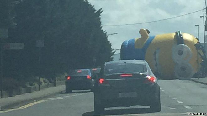 BBCNews's tweet photo. The giant, inflatable, despicable Minion that caused traffic chaos http://t.co/Y4G3SE4Tdx http://t.co/C96MRwlahX