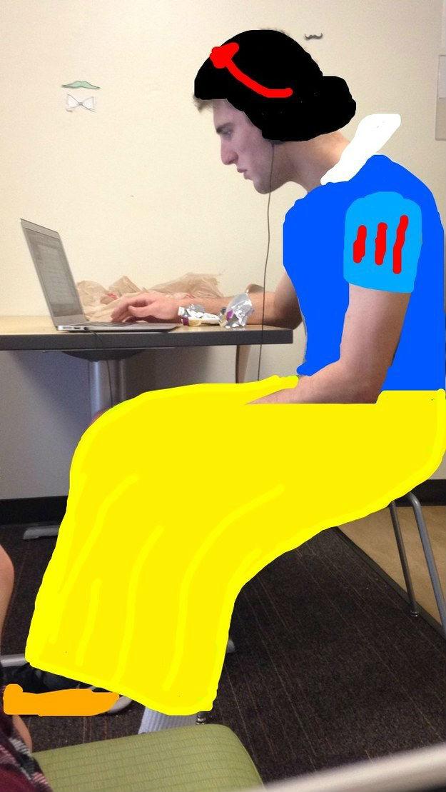 DessinSnap_'s tweet photo. Ajoutez nicolas_snoww sur snapchat pour voir tout ses dessins, chaque jour un nouveau ! http://t.co/a9bT3um4jF