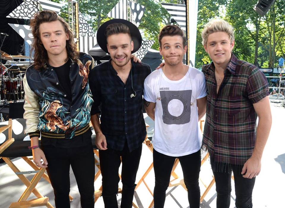 _kateeslovakia_'s tweet photo. I love these perfect boys xx
They changed my life ♥
I'm proud of they xx
#1DonGMA http://t.co/vBRBFG9tul
