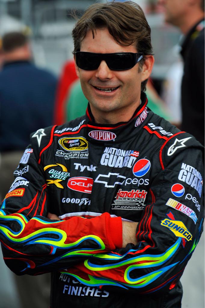 Happy Birthday Jeff Gordon!!! You are my favorite driver and always will be!  