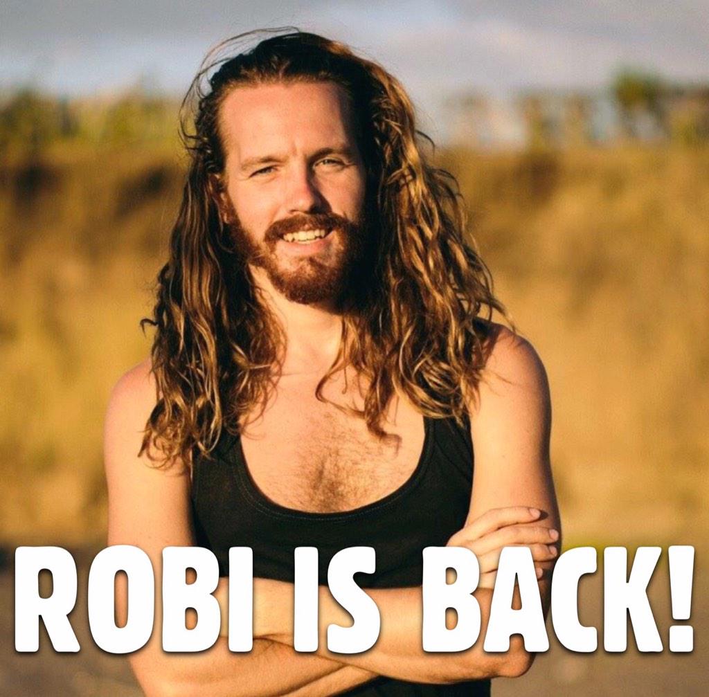 mokshacambridge's tweet image. World traveling Yogi, Robi is back in town! Check out our #MokshaApp to see when he&apos;s teaching! #mokshamodolove