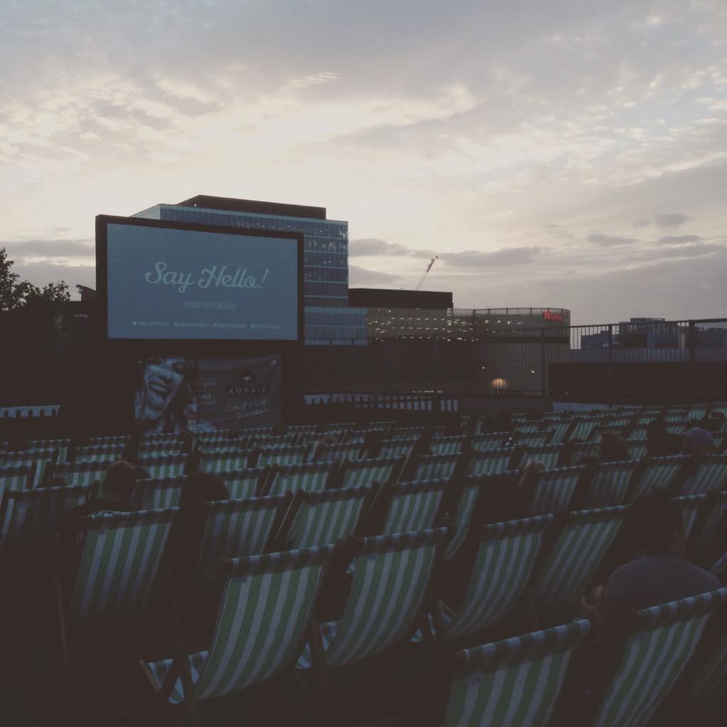 Roof top cinema time <a href="/nataliebriden/">natalie briden</a> <a href="/LouiseFelstead1/">Louise Felstead</a> @laurenpallett <a href="/vicky_barnett/">Vicky Barnett</a>