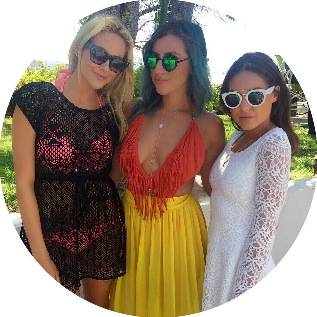 omg_reality's tweet photo. YES! @Gabriellaellis is returning for Made in Chelsea: LA http://t.co/29bsrKwe2z http://t.co/wcZ9vAtmW2
