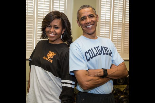 ReachHigher's tweet photo. Happy Birthday @POTUS! Thanks for encouraging young people to #ReachHigher  https://t.co/oYqJRQLvXN #44turns54 http://t.co/d7E4IkYIaJ