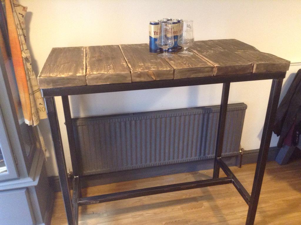 billyretro's tweet photo. New style bar restaurant poseur tables using urban industrial steel and reclaimed wood #bar #restaurant #reclaimed http://t.co/T15xEPL5zO