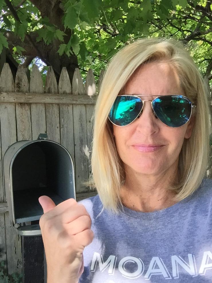 DawnFox29's tweet image. Still no letter from my baby 📭 #EmptyMailBox Must be enjoying #echohillcamp #WriteYourMamma @FOX29philly