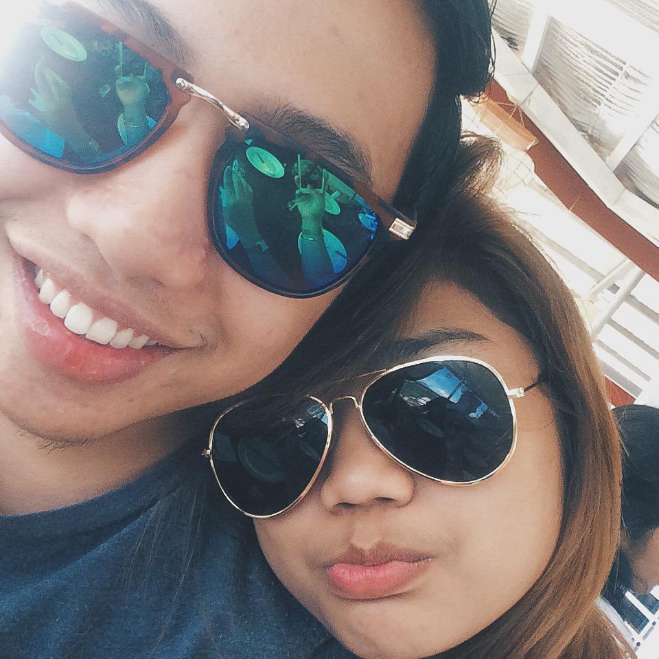 ChelleeDaradar's tweet photo. Happy 3 years, Sup!!! I love you! 😘😘😘 http://t.co/kqVeqtXBov
