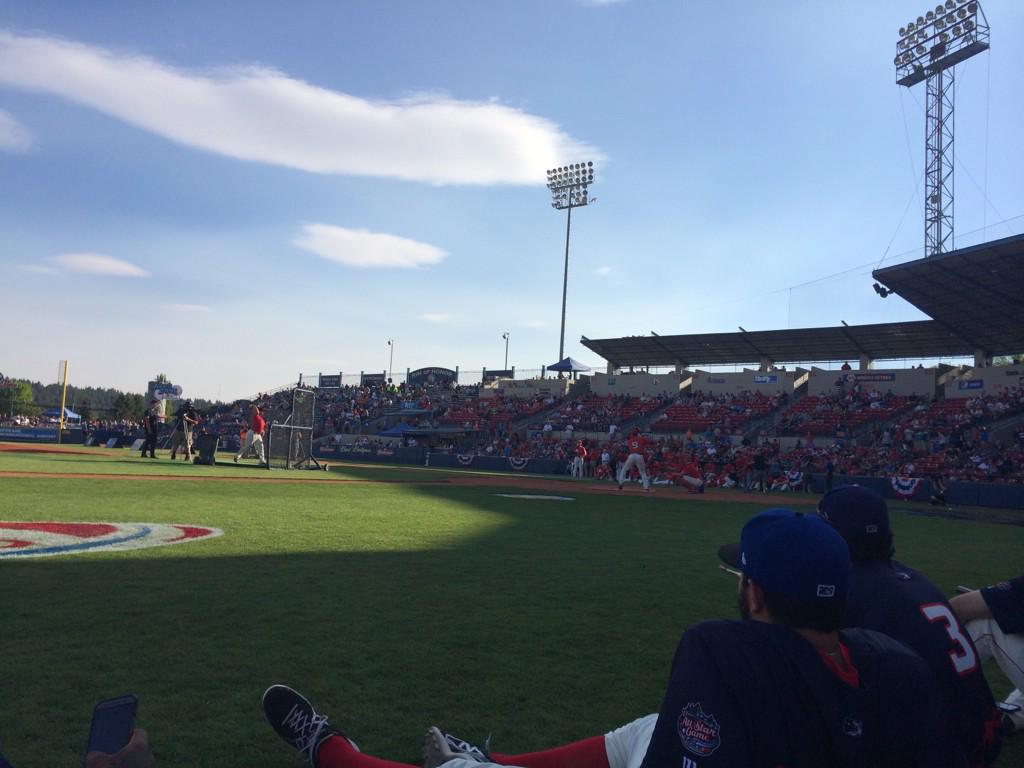 PiersonApp22's tweet photo. Enjoying the home run derby at the All Star Game in Spokane http://t.co/aYJunPh8Iu