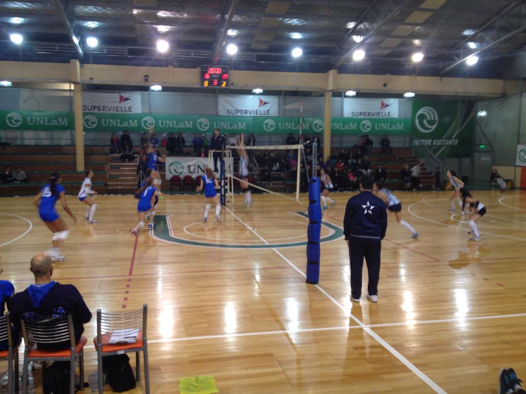 UNLAMDeportes's tweet photo. #UNLaMDeportes @FIVBGirlsU18 @Las_Panteritas 6 vs @Federvolley 8 #4toSet #Cuadrangular en la #UNLaM @dirosoSM http://t.co/U2WxdPGSQz