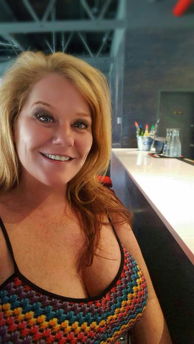 My happy face 😃 http://t.co/4IuRL5nk2Z<a href="/tag/livingthethicklife"class="tags"><span>#livingthethicklife</span></a><a href="/tag/utr"class="tags"><span>#utr</span></a><a href="/tag/lifeonthedl"class="tags"><span>#lifeonthedl</span></a>