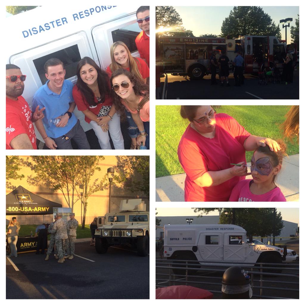 NNO #sisterstores #1108/1387 #communityengagement #NationalNightOut2015 #selfistick