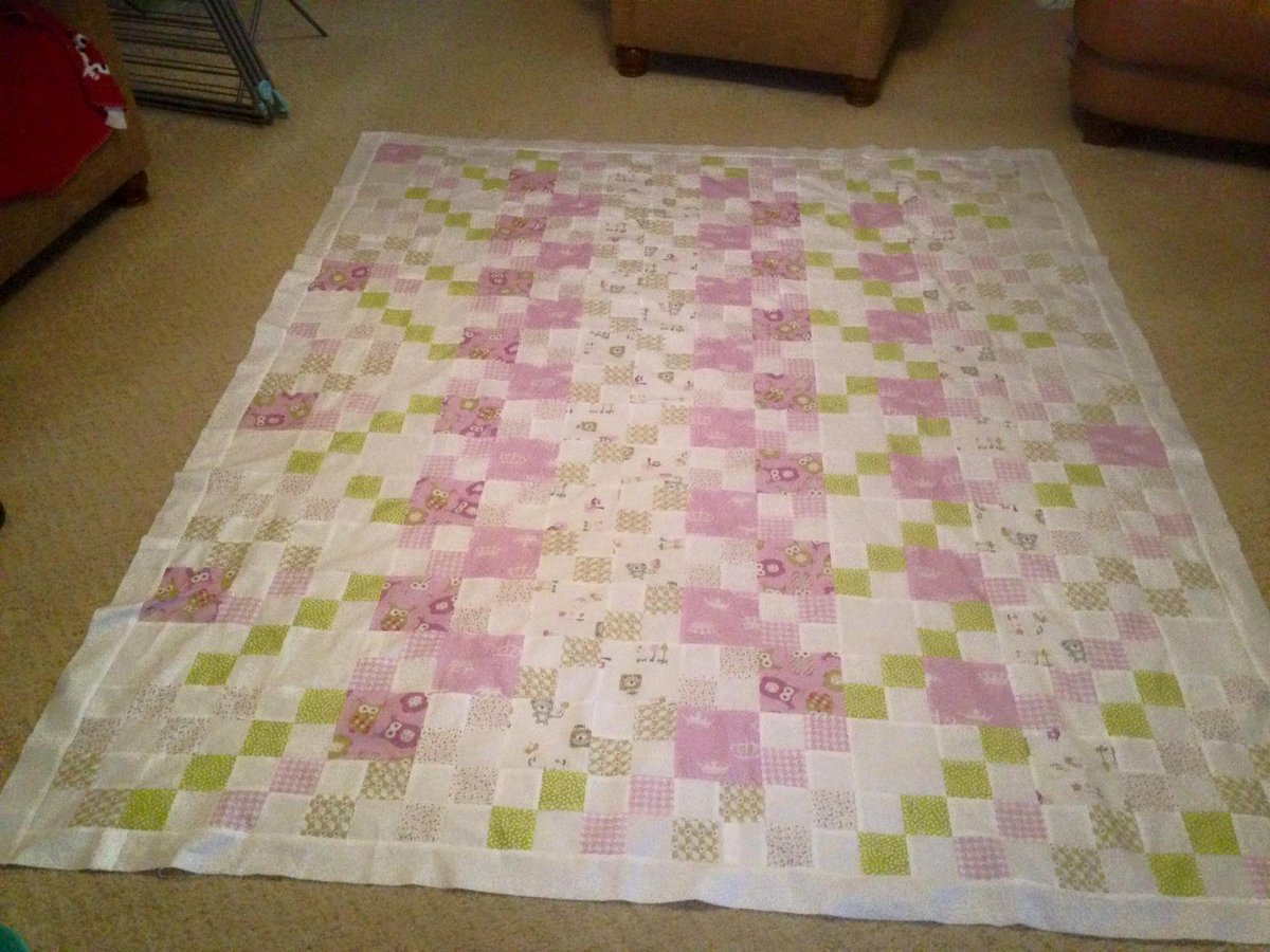 Available now for custom quilting, generously sized UK single/USA twin childrens quilt #uksopro #FPSBS #childsbedroom