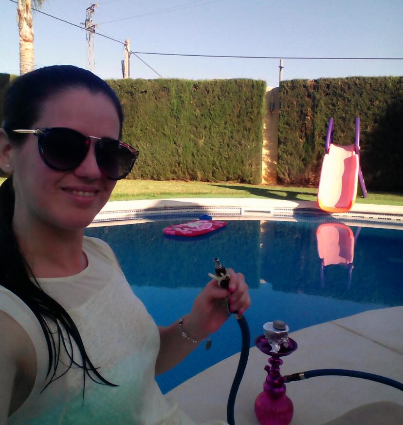 Paty_83DH's tweet photo. Qué buena tarde la de hoy!!! @santijgonz  #Piscina🏊 #Tobogán 😜 #Sol🌞 #Cachinba 👍 #LoveSummer ⚓💙 http://t.co/prmIF4pI0V
