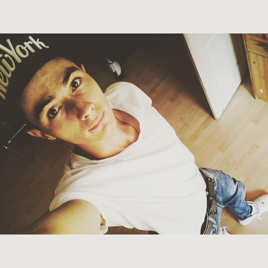 20nemke's tweet photo. Pure swag ⤵ http://t.co/OJP1xx7LUl