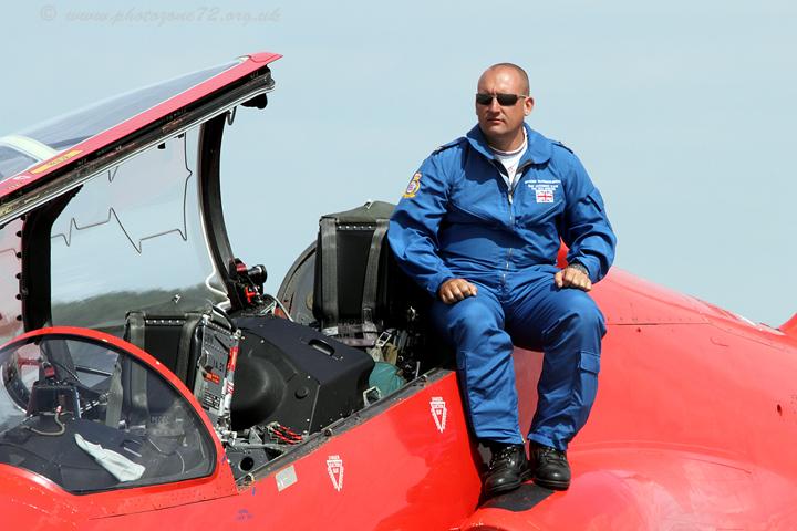 EssexHebridean's tweet photo. #Circus7 Cpl. Graeme McGregor-Smith waits with XX177 for @RAFRed7 to arrive at #RIAT15 Day 2... #CircusAtWork http://t.co/hukcS9dQey