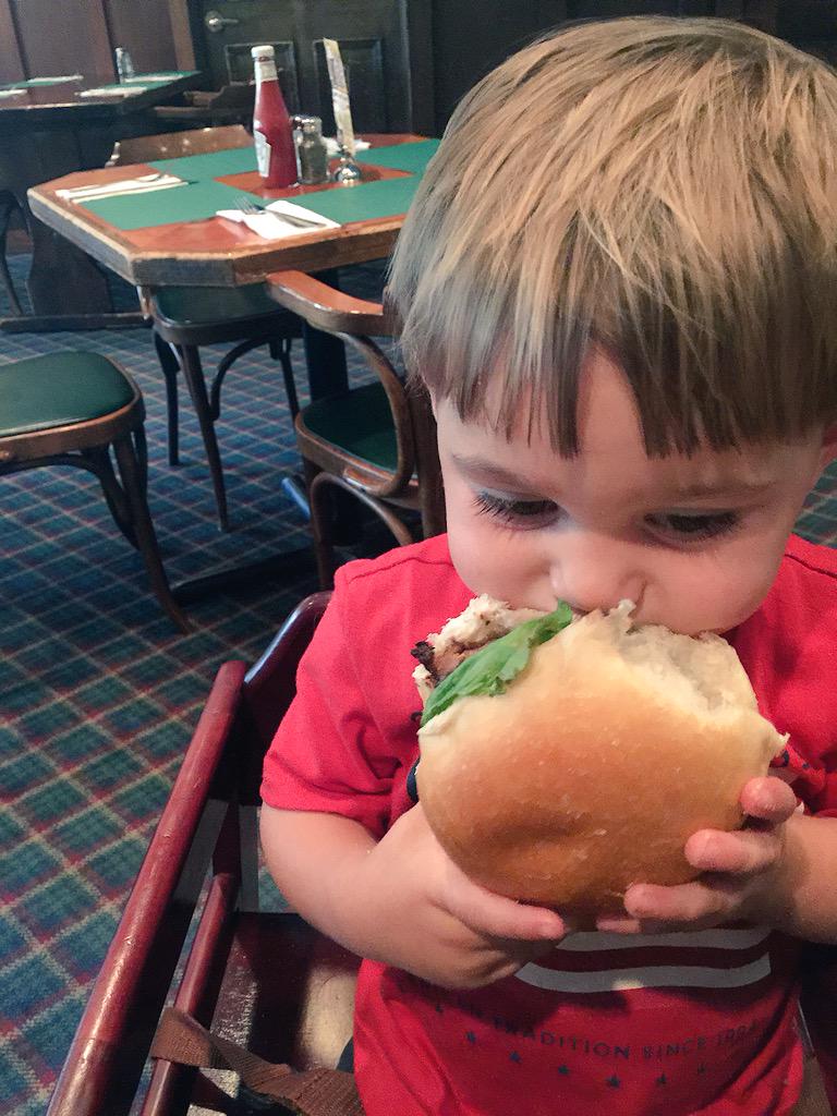 schoolpsych20's tweet photo. The fourth generation to enjoy a burger #cloverburgerselfie http://t.co/cXl6HdZO0e