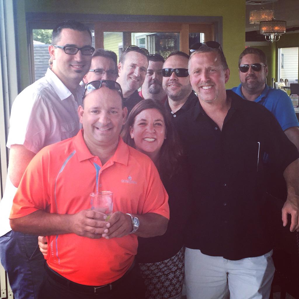 bkrohner's tweet photo. I  love my job #chilis#wellbeing @MassRaider71 @TlemisTrevor http://t.co/EUjNvIAUQ3