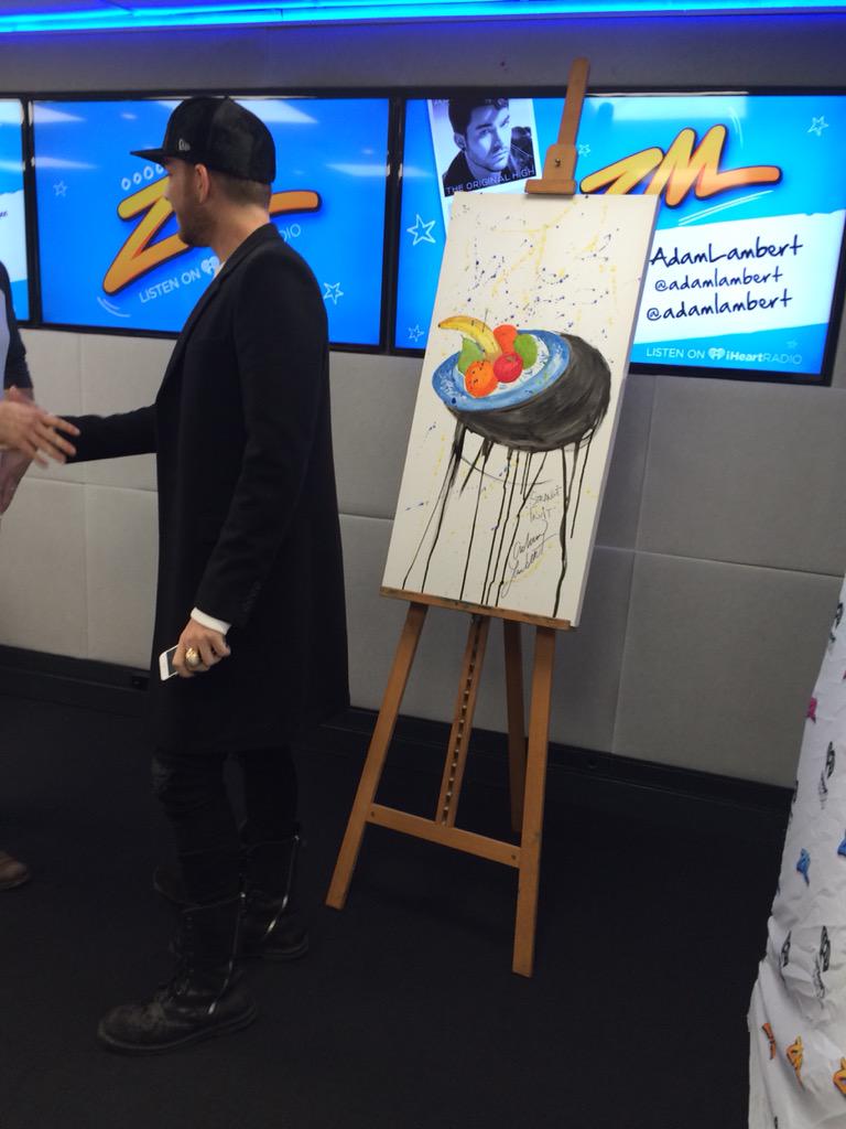 ZMonline's tweet photo. UMM how good was @adamlambert's painting?! #adamlambART http://t.co/Qnztc4Uj4w