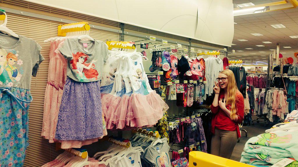 HBTGT's tweet photo. Intern Natalee and TM Emily are saying that it's, 🎤"All about that brand, 'bout that brand--no red zones!"🎤 #yafeelme http://t.co/Aja0rMS8wu