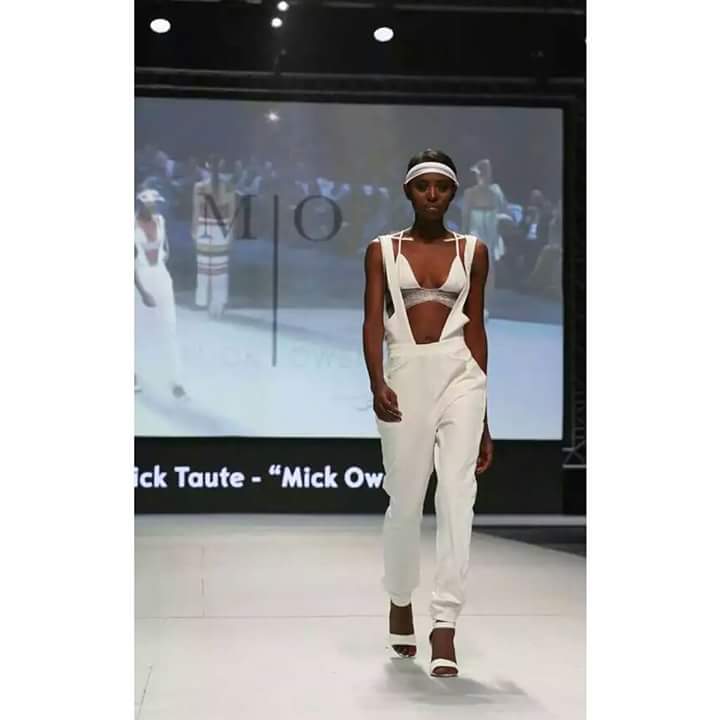 MickOwen_'s tweet photo. @MickOwen_ #springsummer15 #lisof #AfricanFashion #youngdesigner #sportswear #sportsluxe #athleisure #fashionweek http://t.co/xzfgowmTVX