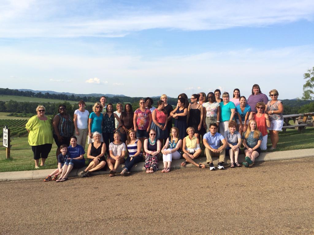 fssdLES's tweet photo. LES Family Gathering at Arrington Vineyards. We are off to a great start! http://t.co/CJPGSkzT2E