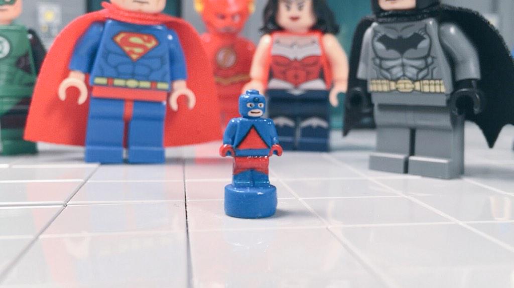 Armstrong Hest Withered Twitter 上的Ross Fallon："Quick microfig of The ATOM from LEGO Batman 3 for my  buddy @epicnick100 http://t.co/DJqSBoAIhK" / Twitter