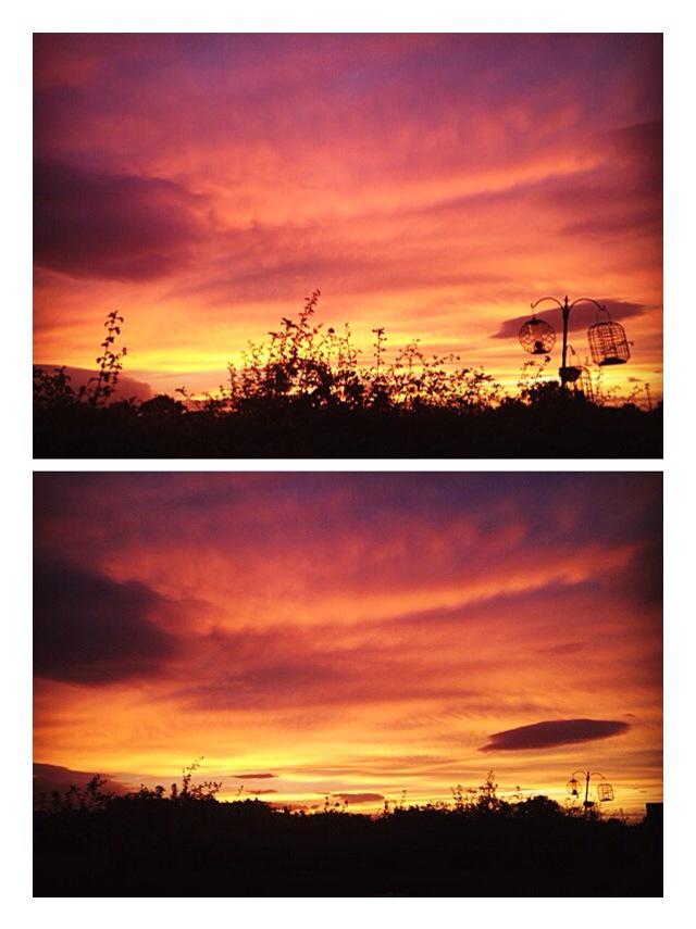 17slush's tweet photo. How's that for a sunset?! #Sunset #red_sky #silhouette http://t.co/DA92UQce0A