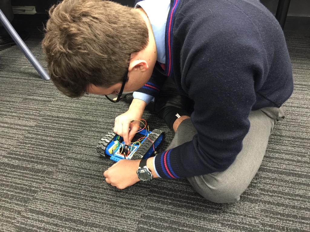 timmiclark's tweet photo. Physical computing leads to higher level of engagement. That's what I have found. #jRobotProject @Raspberry_Pi robots http://t.co/UgrK3ypxdB