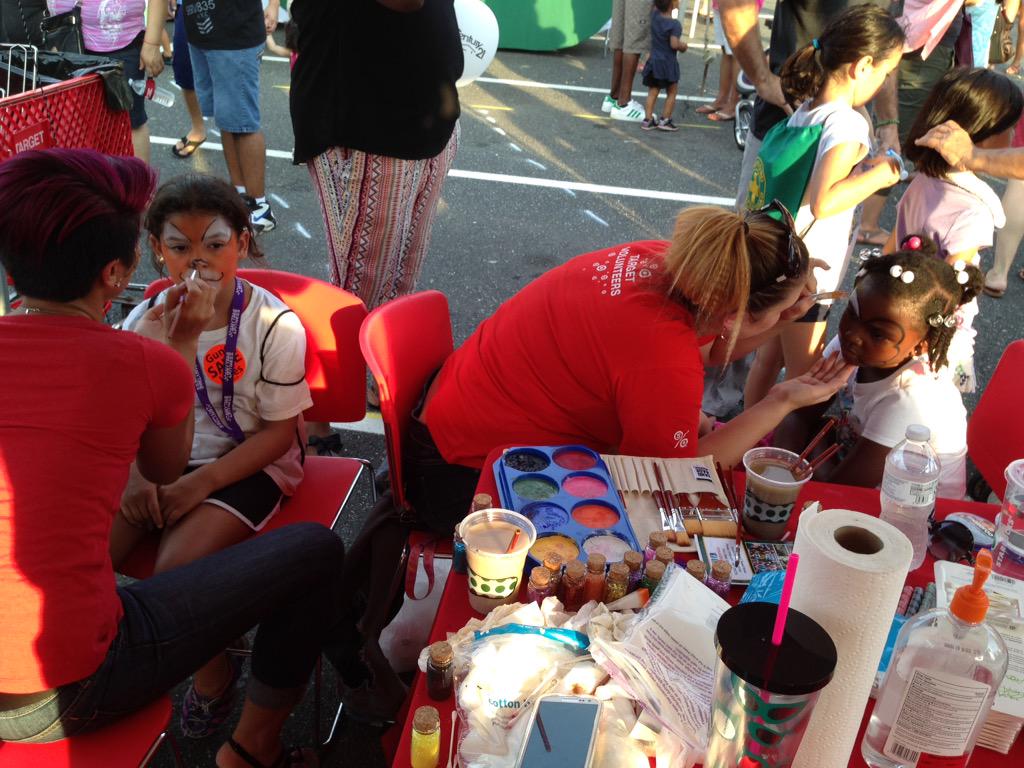 NNO fun at T1857 Stafford! <a href="/Marissa0608/">Marissa Alexander</a> <a href="/KristenMaskell/">Kristen Maskell</a>