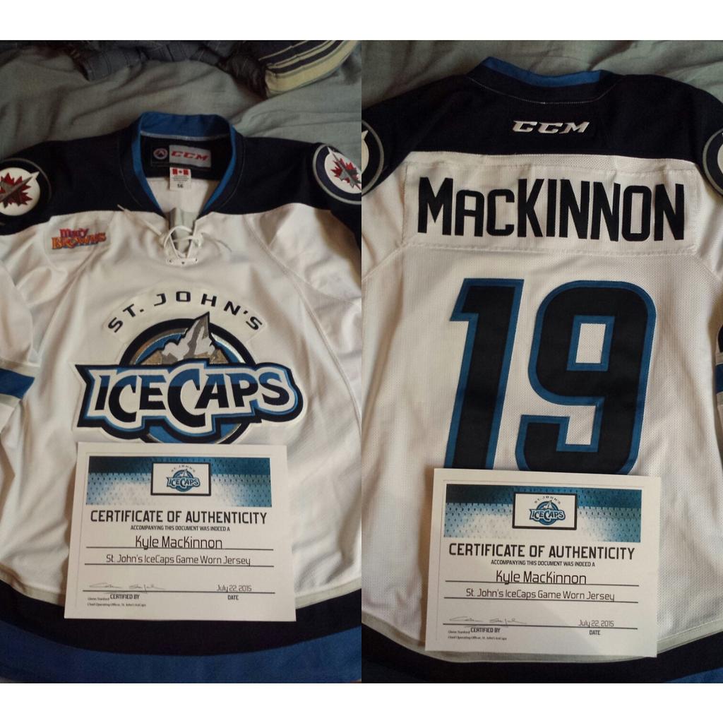 Cody_Reid's tweet photo. @Catnuts_69 got this beauty in the mail today http://t.co/i1yQJB9JOI