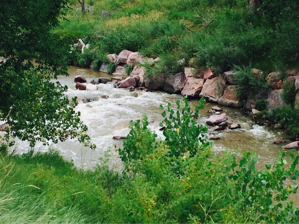 theycallmemoser's tweet photo. Views from my bike ride today 💚🌄#colorfulcolorado #stressrelief http://t.co/3UlZGkOvIf