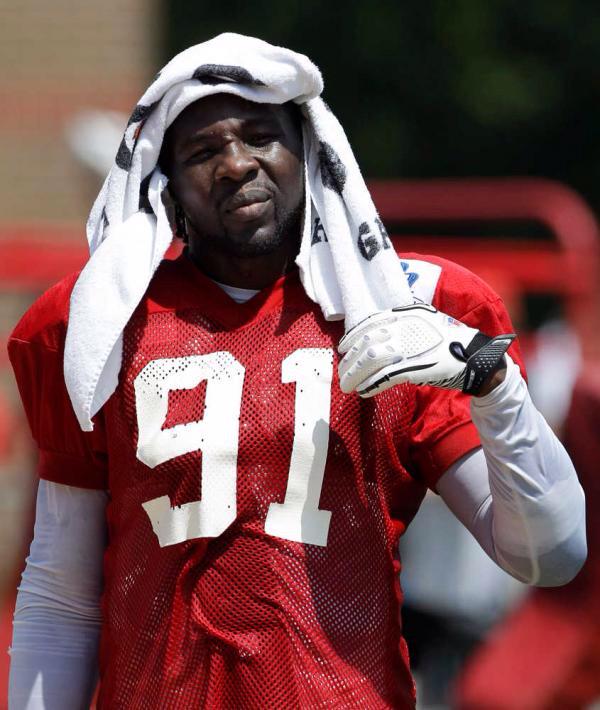 KC_Football_Guy's tweet photo. @TambaHali91 Exhaust yourself in the mission! #TrainingCampMode http://t.co/BL7uuBrFSc