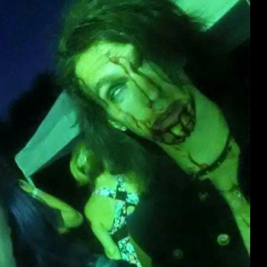 Unbroken___Soul's tweet photo. This happened  at the last show. #supportlocalmusic  #zombie #rock #metal #pittsburgh #Pennsylvania #Latrobe #party http://t.co/wDKR9BDM1W