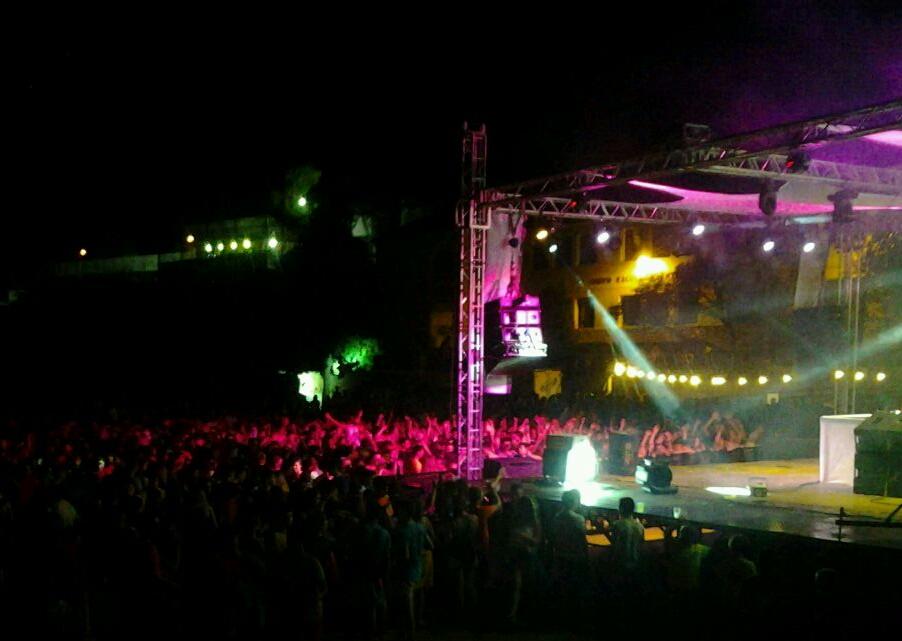 jupeta2's tweet photo. @spaceelephants2 a Gata. Festa i marxa garantitzada amb @CFestes2015 i @QuintosGata2015 #festesGata2015 http://t.co/z4DvZGvpuS