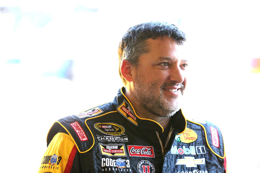 NASCAR's tweet photo. Through thick and thin.

@TonyStewart's fans are the definition of supportive: http://t.co/prZjYGPnLR http://t.co/ZgKAEkvc5d
