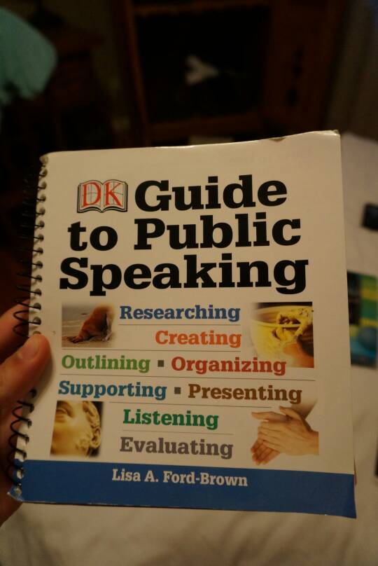 SlateUp's tweet image. Need a free textbook? Students are using #SlateUp4Books and #theircollege to give away textbooks to students!