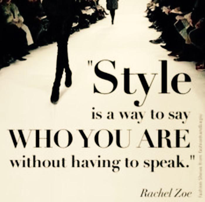Style <a href="/MinaandCompany/">Mina & Co</a> #rachelzoe #runway #fashion #happytuesday #style
