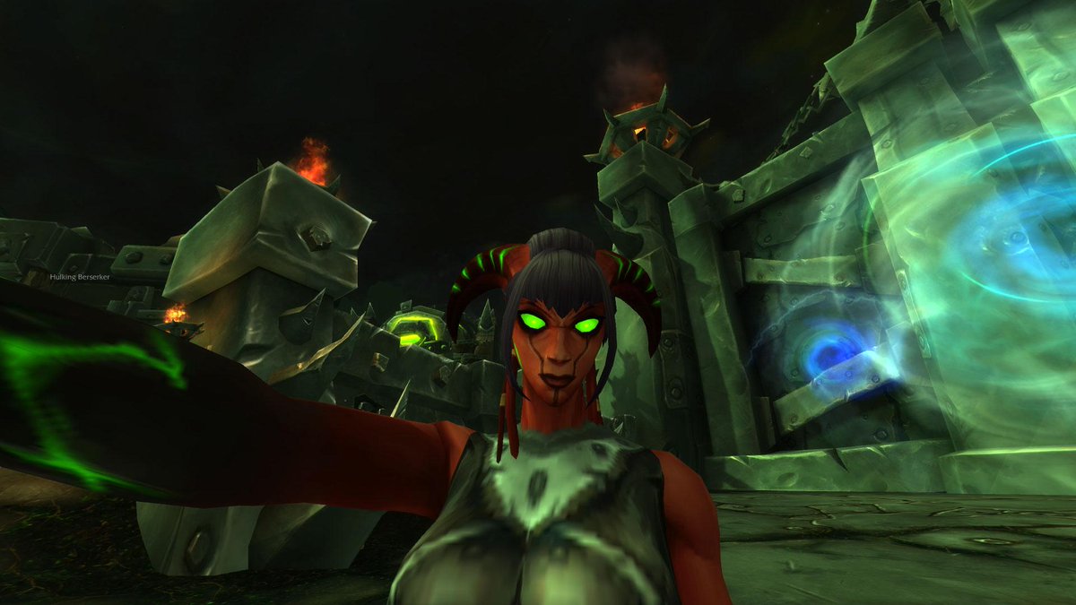 Mary_Sanchez's tweet photo. I love this costume! #jewelofhellfire http://t.co/uxaLroX5eT