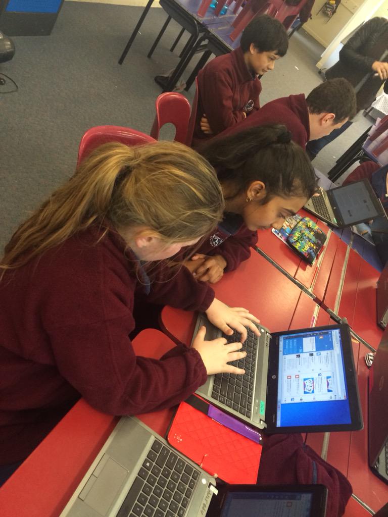 AlexChester3's tweet photo. First trial of using kids ed chat with a group of students today. #kidsedchatnz http://t.co/ikxqwLZpYX