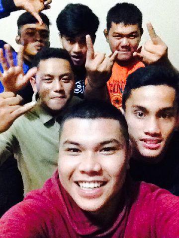 fiki-ano tweet media