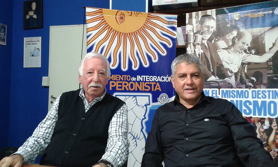 DiarioNCOok's tweet photo. Aníbal Vs Lanata: Cayuqueo Y Gdansky Repudiaron La Denuncia Mediática https://t.co/iKLYmDWJFF http://t.co/JYVjLdisVu