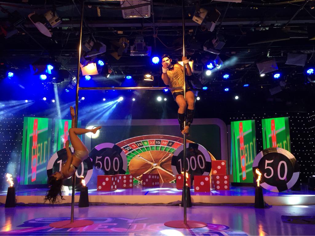 tcsoyelmejor's tweet photo. Da RT si apoyas a "LOS FUEGO". ¡Tú eliges! @EmilioPinargote necesita tu apoyo para ganar en #ElPoleDanceVIP ¿Un Like? http://t.co/rsvoYYiP0r